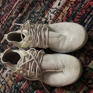 Oatmeal Prestos wmn size 8